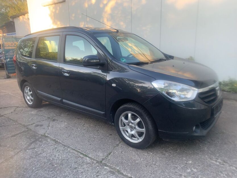 Dacia Lodgy 68.735 km 6.995 € Köln 51107