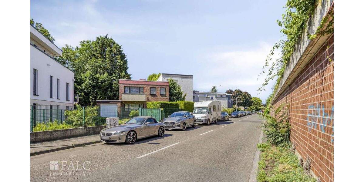 Reihenendhaus Köln Weiden - 5 Zimmer, 124 m&sup2;, 599.000&euro; | Angebot:25837043