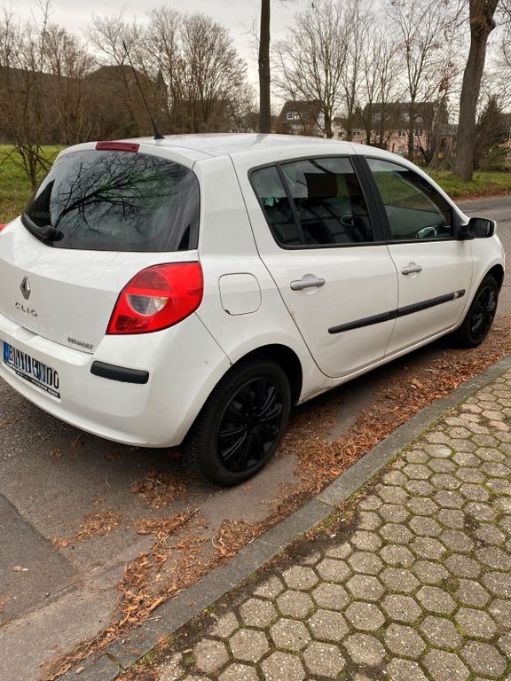 Clio