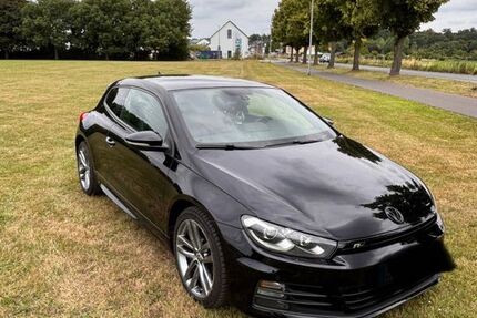VW Scirocco 185.000 km 11.000 € Brühl 50321