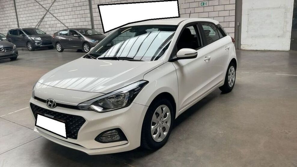 i20