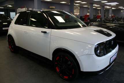 Honda e 53.220 km 14.980 € Euskirchen-Flamersheim 53881