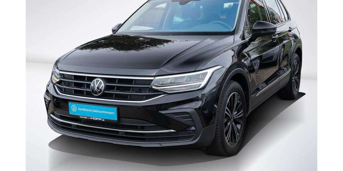 VW Tiguan 33.133 km 28.975 &euro; Troisdorf 53842