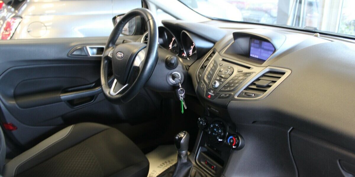 Ford Fiesta 1.25 Celebration - Navi - SHZ - 137.250 km 6.980 &euro; Euskirchen 53881