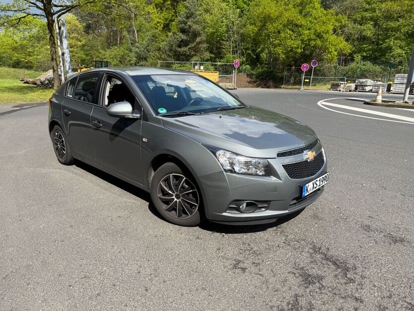 Cruze