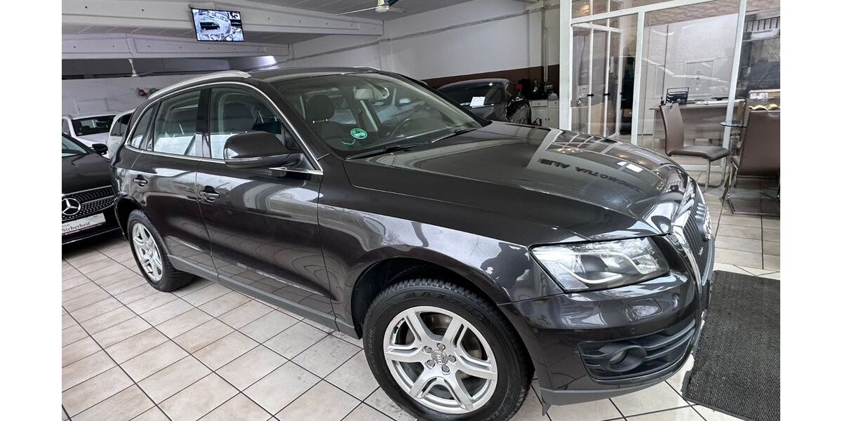 Audi Q5 247.000 km 6.900 &euro; Bonn 53119