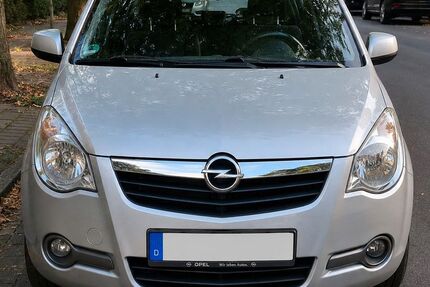 Opel Agila 113.850 km 2.990 &euro; Köln 50765