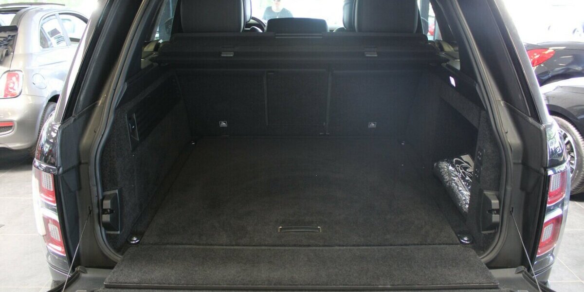 Land Rover Range Rover Autobiography 76.800 km 52.980 &euro; Euskirchen 53881