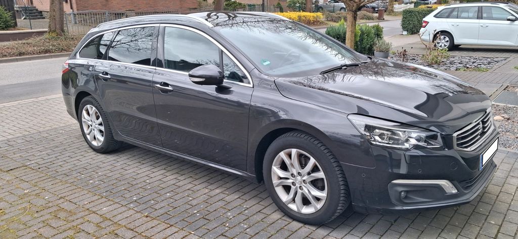 Peugeot 508 158.460 km 8.250 &euro; Troisdorf 53840