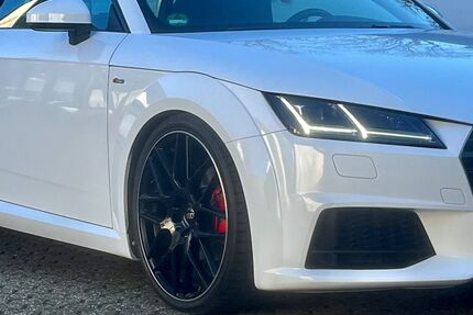 Audi TT 102.000 km 21.600 &euro; Hürth 50354