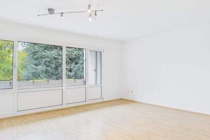 Stadtleben mit Rückzugsort. Frisch renovierte 3-Zimmer-Wohnung mit Balkon in Köln-Weidenpesch 3 zimmer