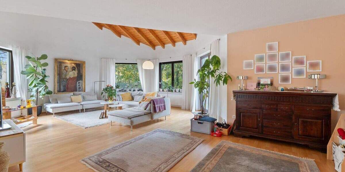 Reihenendhaus Bonn Brüser Berg - 7 Zimmer, 180 m&sup2;, 689.000&euro; | Angebot:25835504