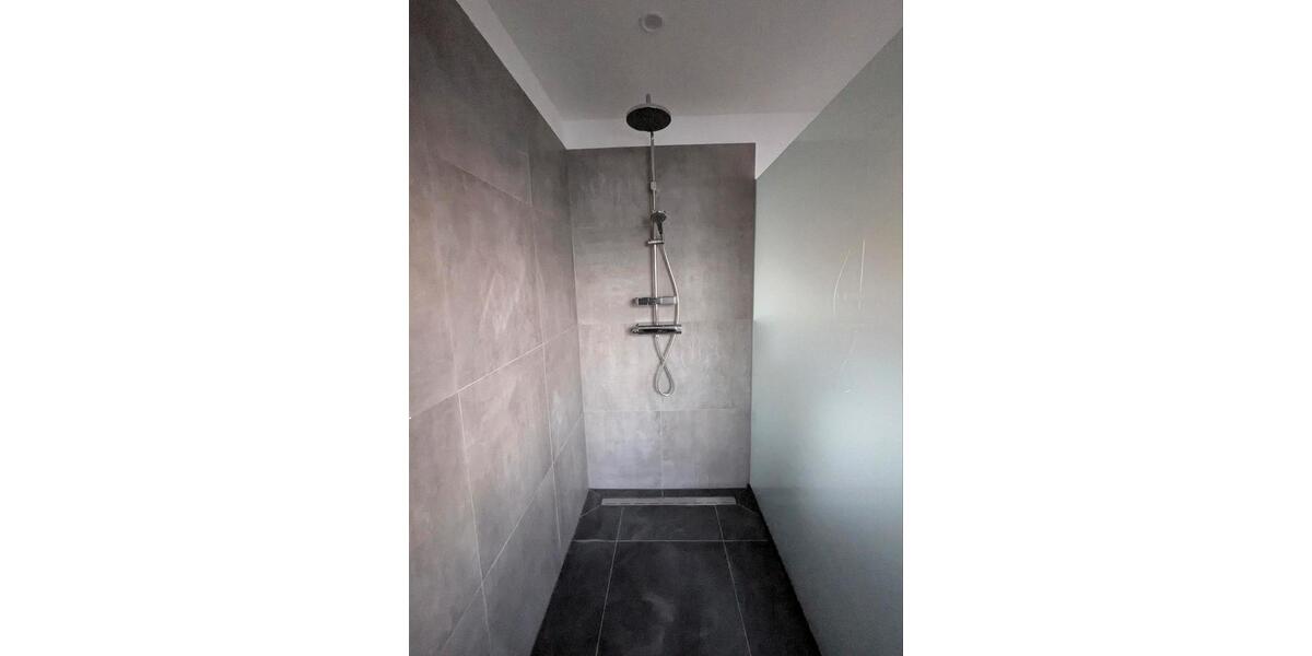 Einfamilienhaus Bonn Hardtberg - 6 Zimmer, 180 m&sup2;, 2.700&euro; | Angebot:24706460