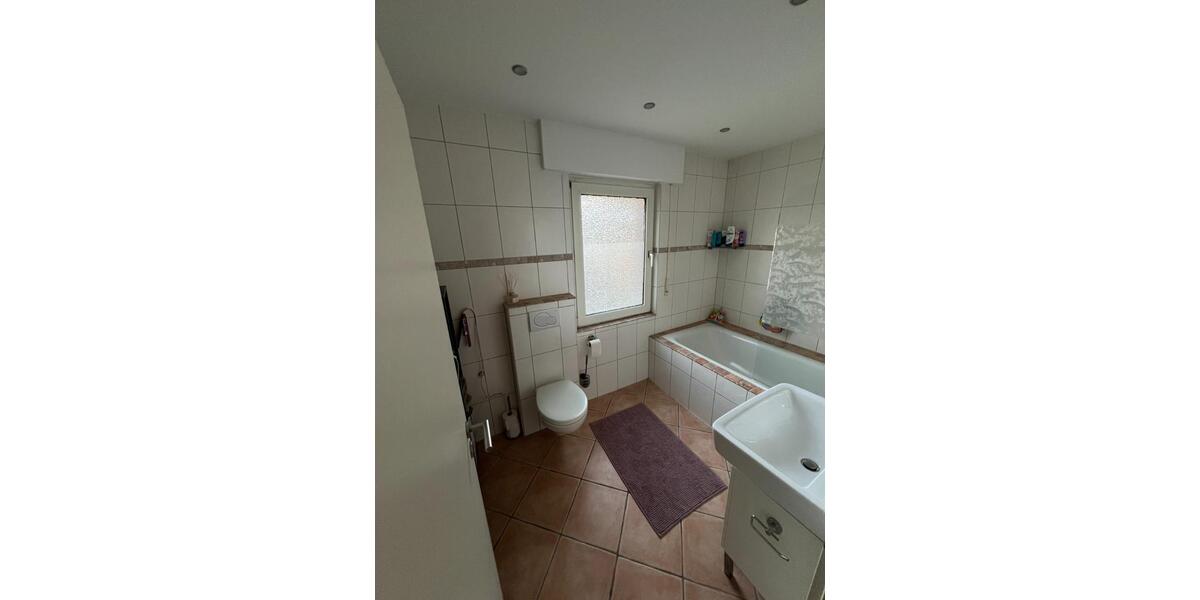 Erdgeschoßwohnung Much - 4 Zimmer, 139 m&sup2;, 310.000&euro; | Angebot:24555086