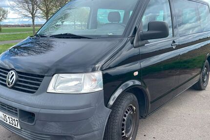 VW T5 Transporter 173.000 km 7.400 &euro; Erftstadt 50374