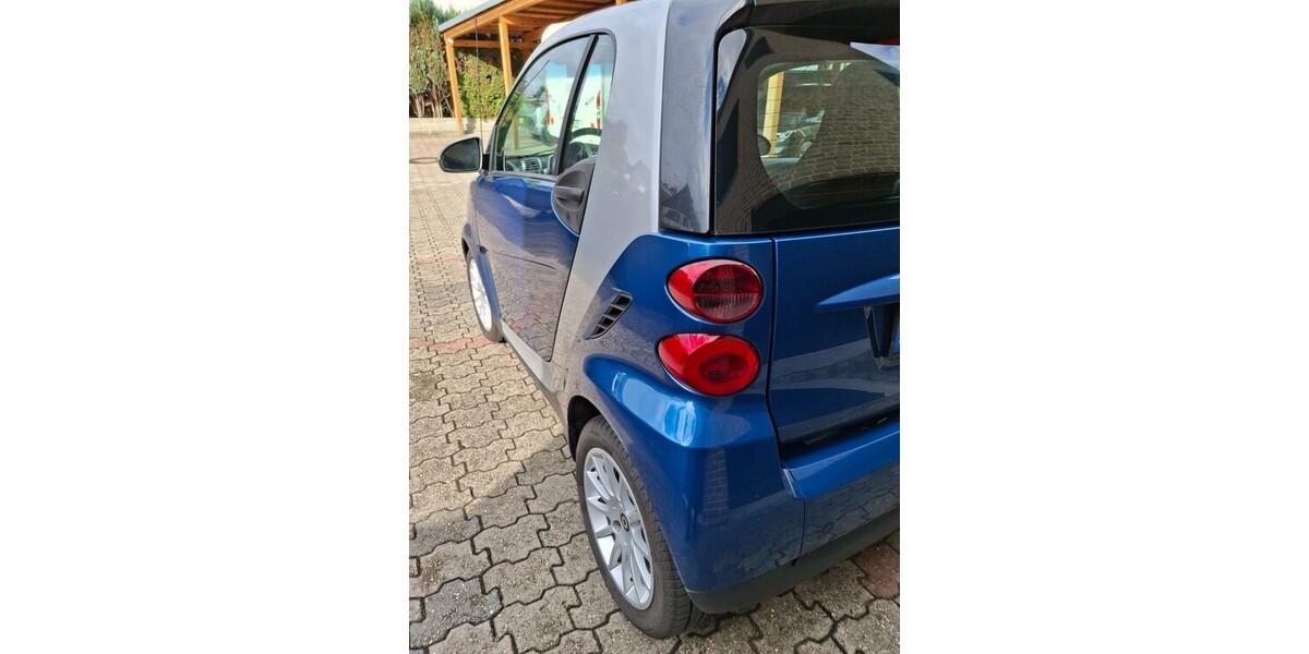 Smart ForTwo 92.800 km 4.700 &euro; Rösrath 51503