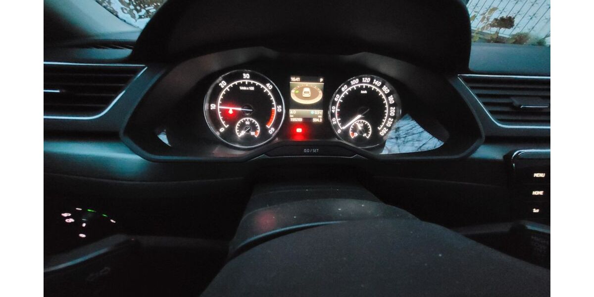 Skoda Superb 199.300 km 13.000 € Bad Breisig 53498