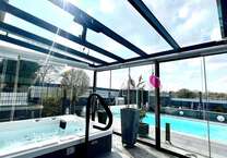 Haus zum Kaufen in Niederkassel 890.000 € 212 m²