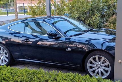 Jaguar XK8