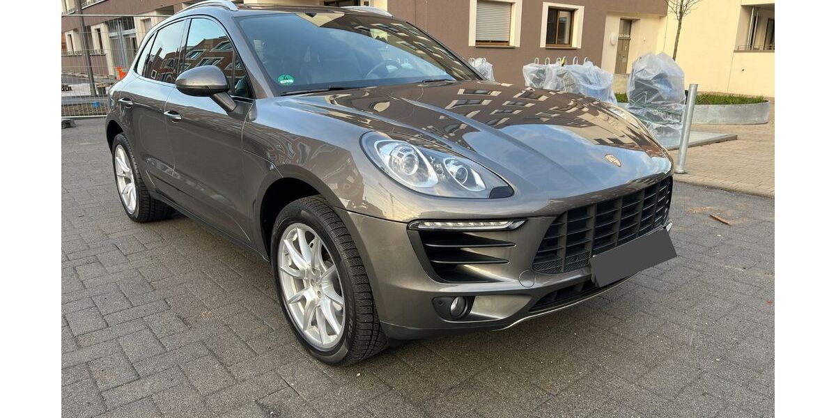 Porsche Macan 109.000 km 32.100 &euro; Köln 50765