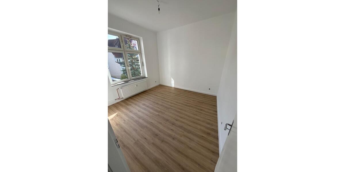 Etagenwohnung Bad Honnef - 4 Zimmer, 118 m&sup2;, 1.240&euro; | Angebot:25780043