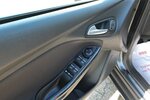 Ford Focus TITANIUM WM26: NAVI KLIMAAUT EINPARKHILFE 134.288 km 6.998 &euro; Köln 50858