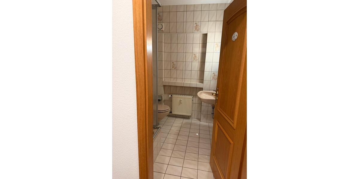 Erdgeschoßwohnung Bonn Lannesdorf - 3 Zimmer, 110 m&sup2;, 1.500&euro; | Angebot:26414605