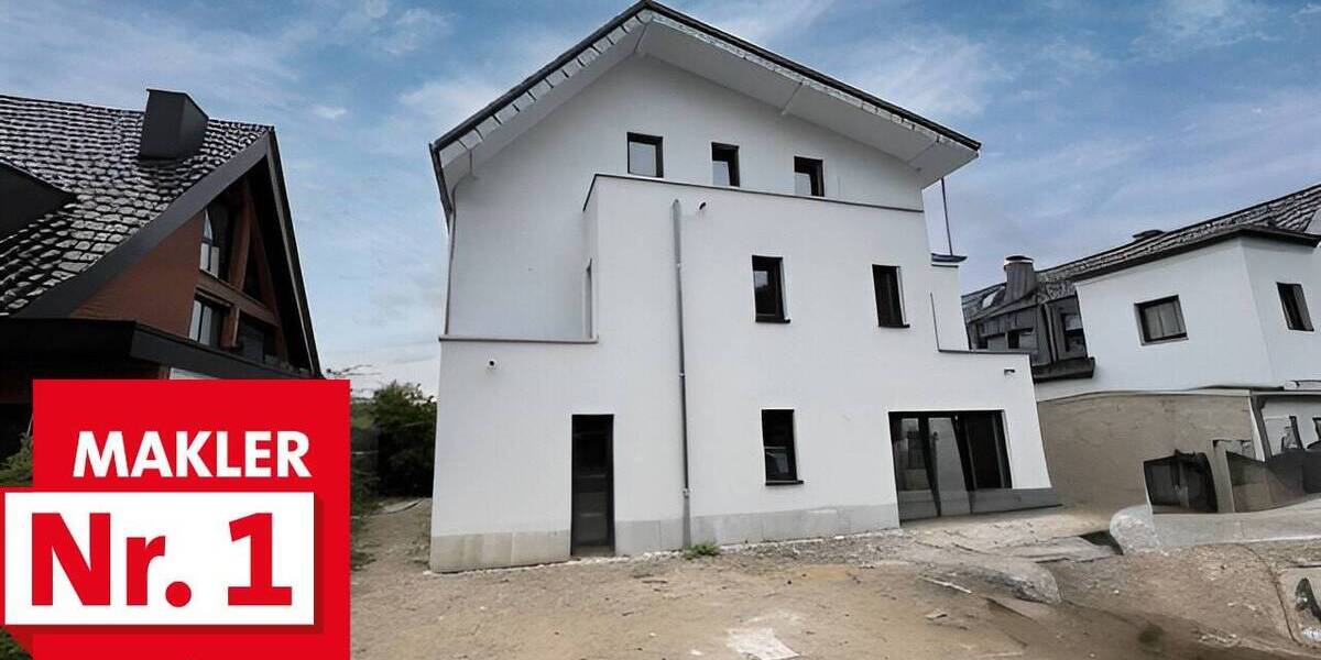 Erstbezug: Traumhafte Wohnung mit Garten 4 zimmer