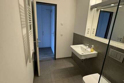 Wohnung zum Mieten in Köln 512 € 30 m² 1 zimmer