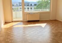 Helle 1 Zimmerwohnung mit Balkon und Blick auf das Siebengebirge