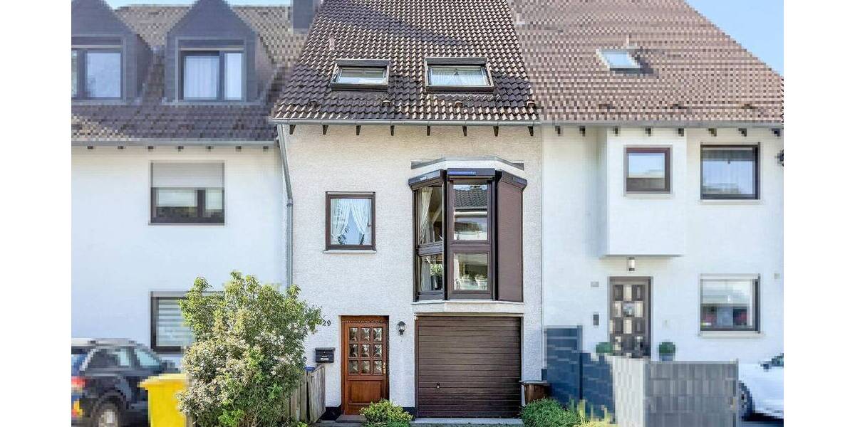 Reihenmittelhaus Bergisch Gladbach Refrath - 4 Zimmer, 124 m&sup2;, 495.000&euro; | Angebot:26503012