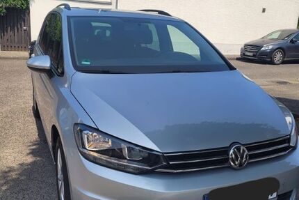 VW Touran 143.000 km 16.900 &euro; Bad Honnef 53604