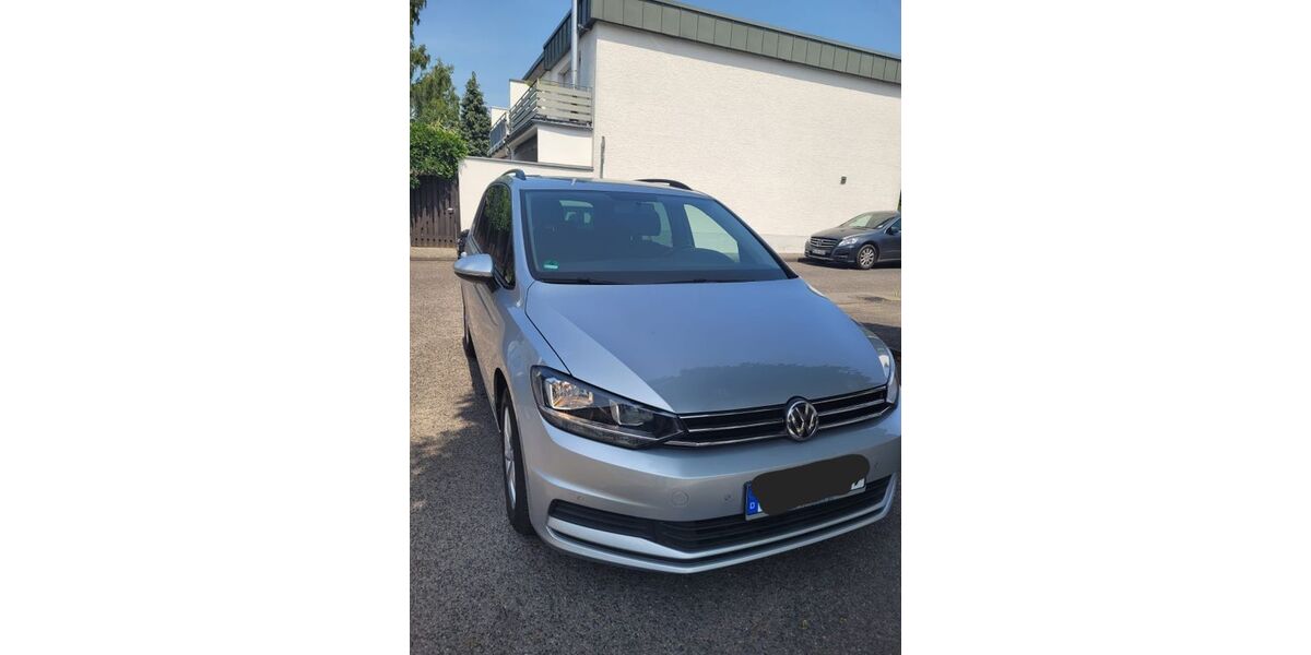 VW Touran 143.000 km 16.900 &euro; Bad Honnef 53604
