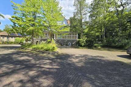 Büro in Königswinter 4.400.000 € 3164 m²