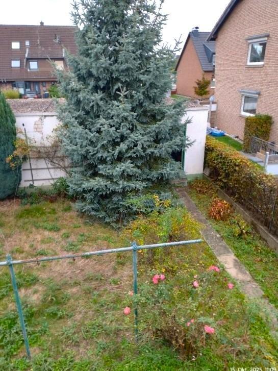 Gute Gelegneheit Großzügig geschnittenes Reihenendhaus mit Balkon, schönem Garten und Garage 6 zimmer