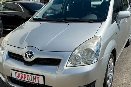 Toyota Corolla Verso 90.700 km 7.450 &euro; Brühl 50321