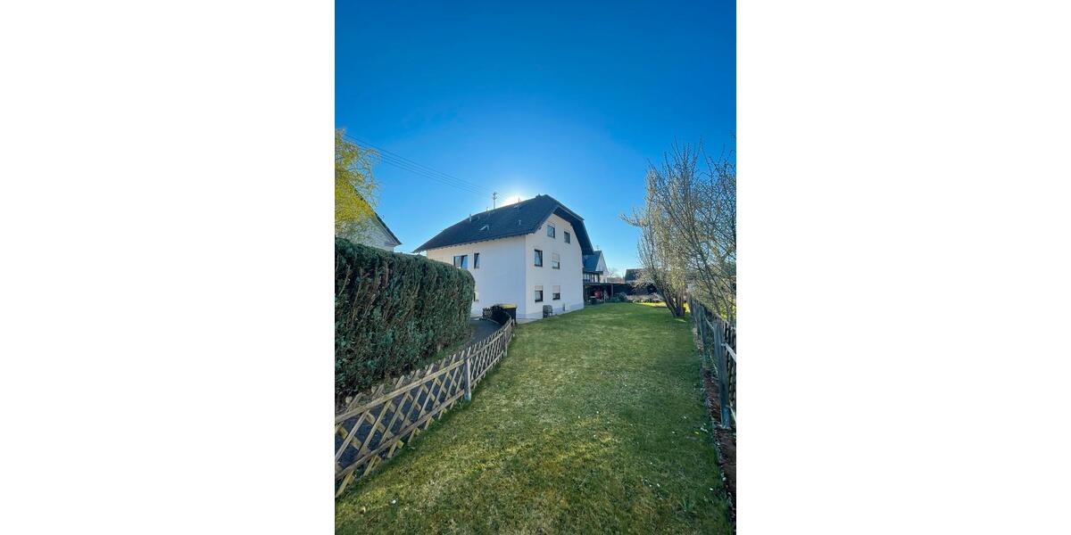 Dachgeschoßwohnung Eitorf - 4 Zimmer, 93 m&sup2;, 980&euro; | Angebot:24840306