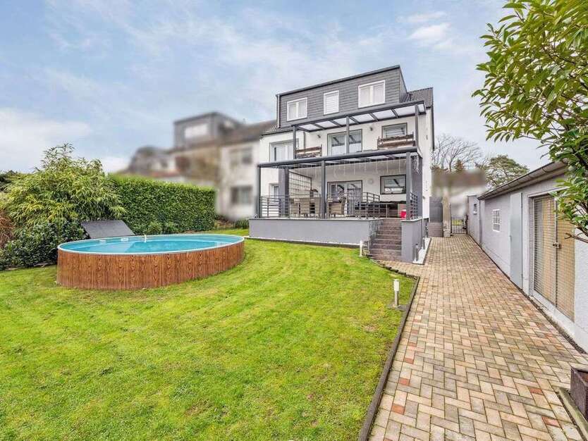 Haus zum Kaufen in Köln 1.029.000 € 207 m²