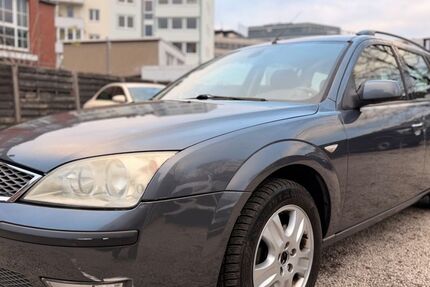 Ford Mondeo 235.000 km 990 &euro; Köln 50674