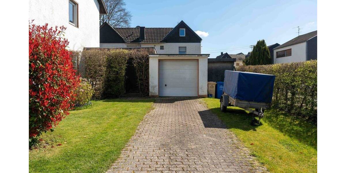 Doppelhaushälfte Bonn / Niederholtorf Niederholtorf - 7 Zimmer, 169 m&sup2;, 498.000&euro; | Angebot:26105598