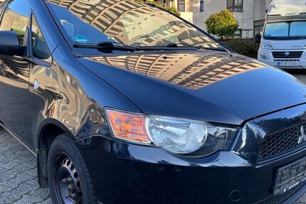 Mitsubishi Colt 243.000 km 1.000 &euro; Brühl (Nähe Köln) 50321