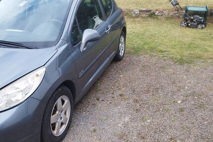 Peugeot 207 165.000 km 799 € Bergisch Gladbach 51467