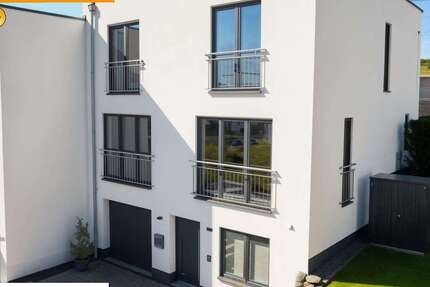 Haus zum Kaufen in Hennef (Sieg) 675.000 € 145 m² 5 zimmer