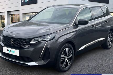 Peugeot 5008 28.533 km 27.130 &euro; Bonn 53121