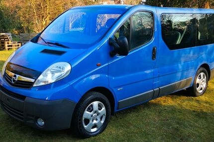 Opel Vivaro 55.331 km 16.200 € Bergisch Gladbach 51429