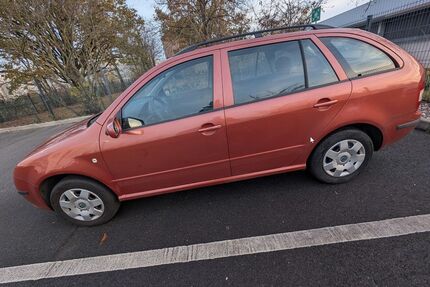 Skoda Fabia 146.500 km 2.800 € Köln 50733
