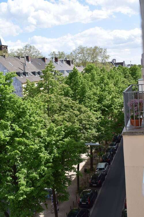 Haus zum Kaufen in Köln 2.830.000 € 760 m² 32 zimmer
