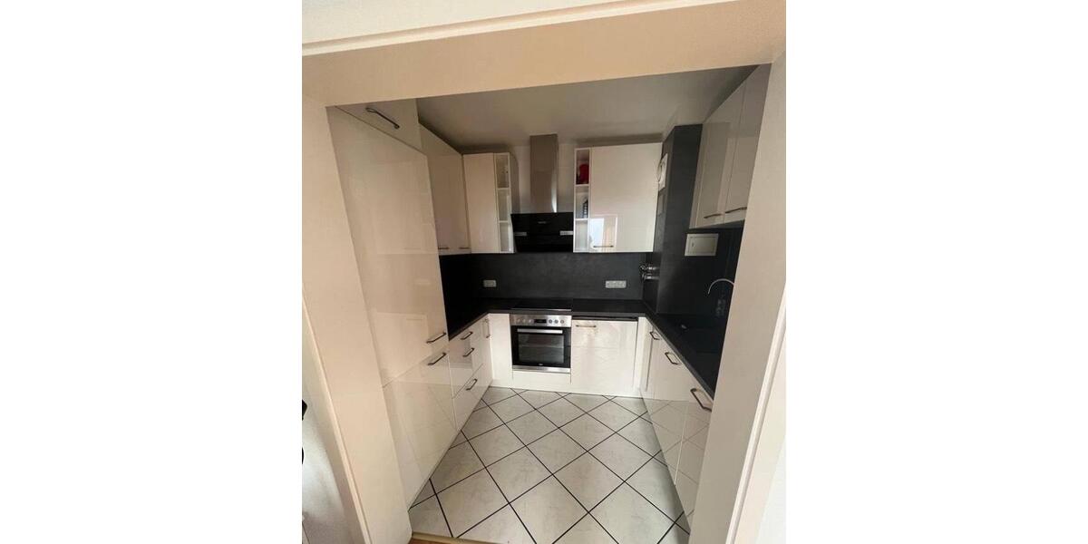 Etagenwohnung Köln Ehrenfeld - 6 Zimmer, 67 m&sup2;, 305.000&euro; | Angebot:24834085