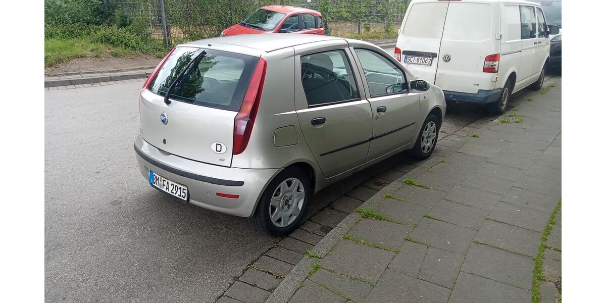 Fiat Punto 160.000 km 700 &euro; Brühl 50321
