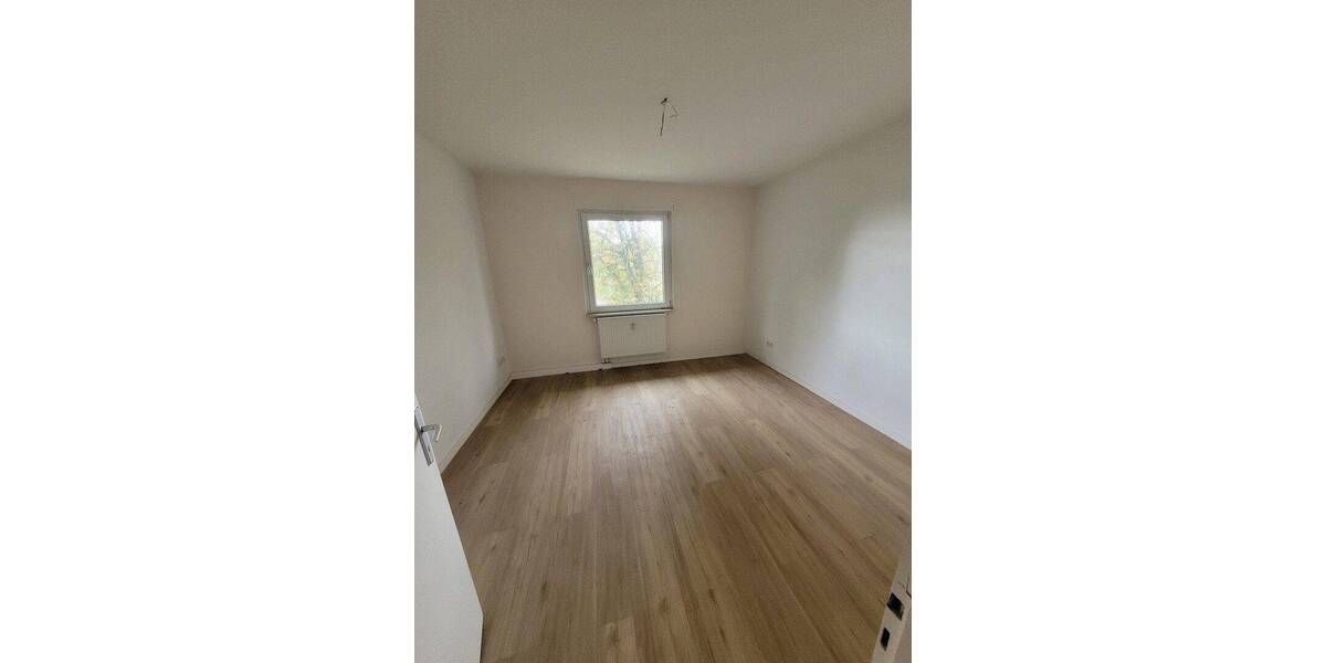 Etagenwohnung Meckenheim - 3 Zimmer, 65 m&sup2;, 990&euro; | Angebot:26914157
